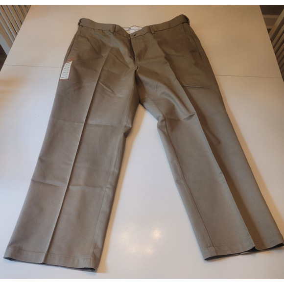 Haggar Pants Work To Weekend Cotton Brown Men's 38x30 Classic Flat‎ Front NEW - Picture 1 of 4